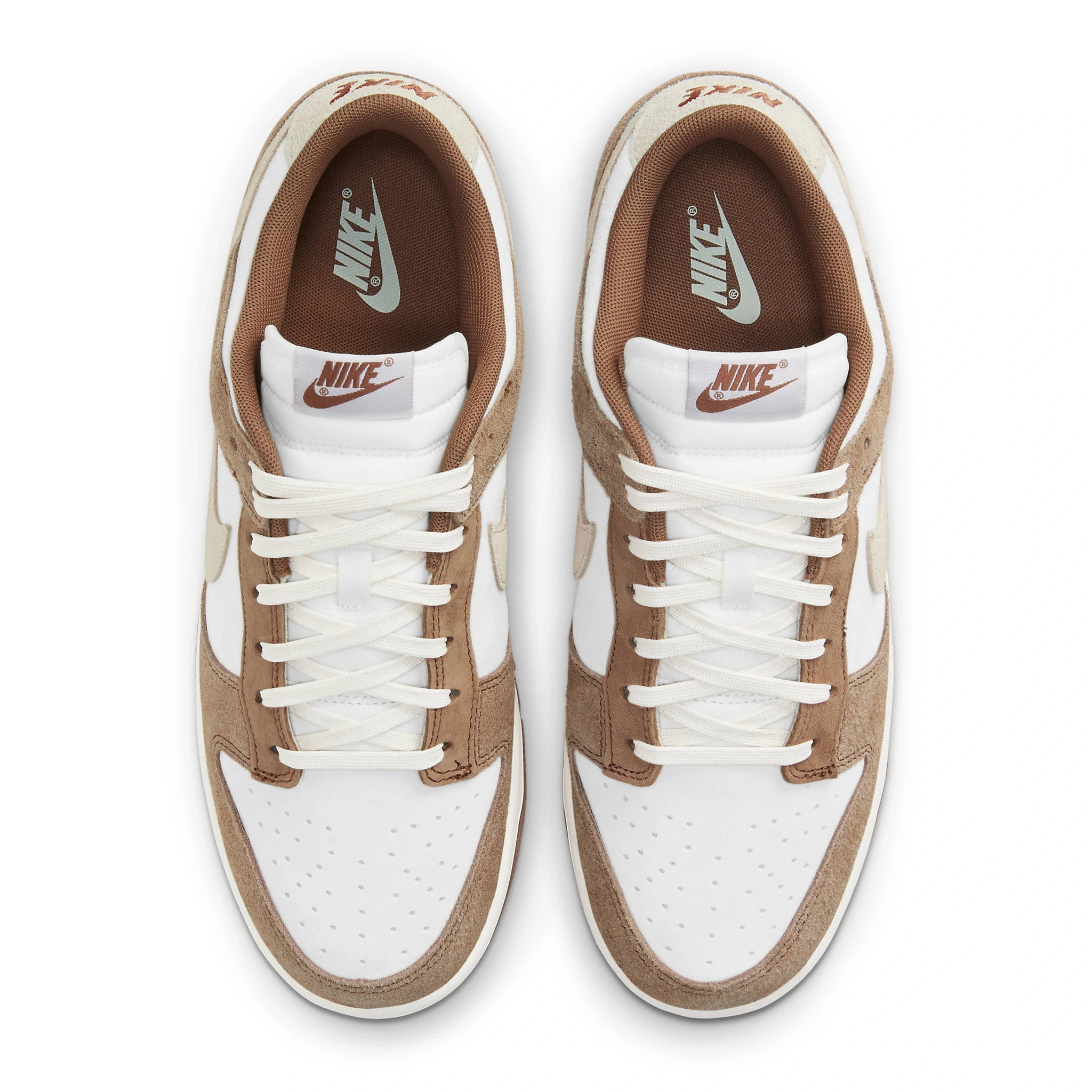 Top view of Nike Dunk Low Medium Curry DD1390-100